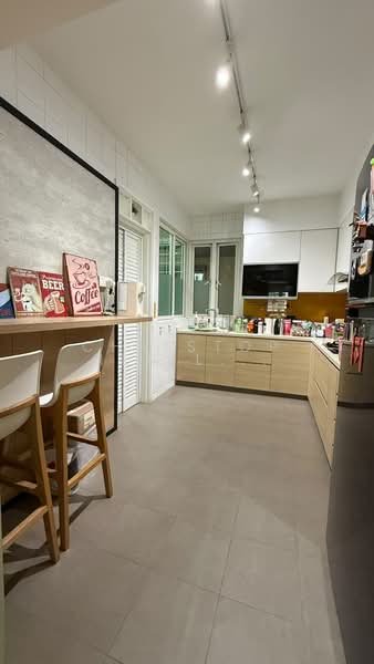 The Floravale, 222 Westwood Avenue, 3 Bedrooms, 1,389 sqft, Executive Condominium For Sale, by Christopher Lee BH, 500194432 - Kitchen - PropertyGuru.com.sg