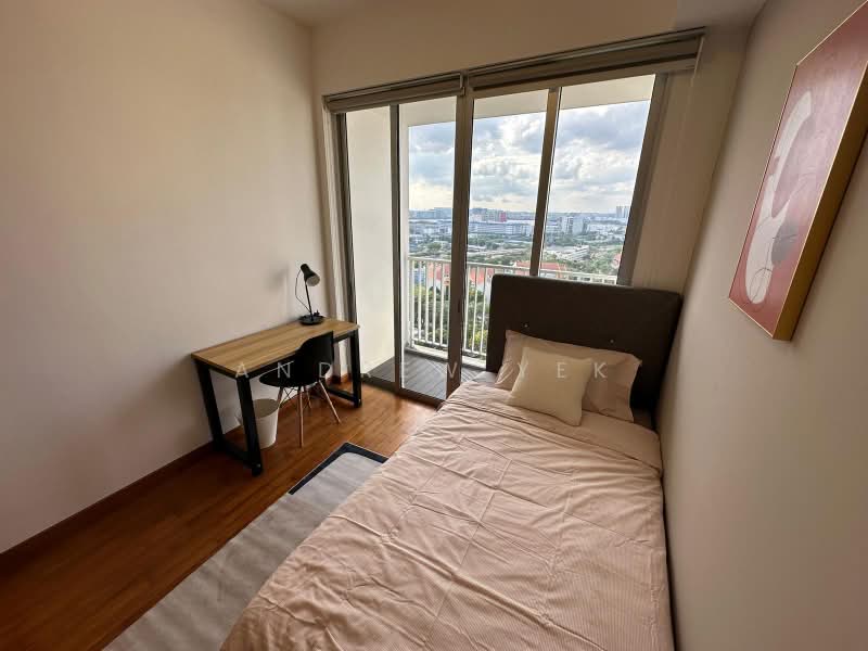 The Parc Condominium, 3 West Coast Walk, Room Rental, 100 sqft, Condominium For Rent, by Andrew Yek, 500194442 - Bedroom - PropertyGuru.com.sg