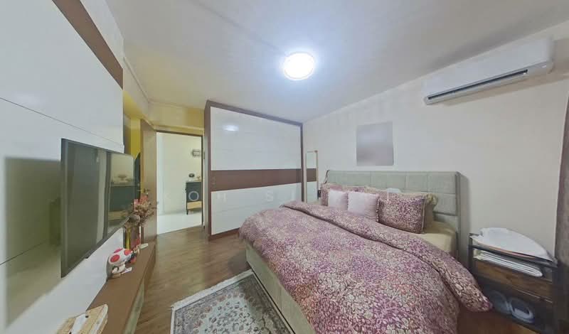 645 Jalan Tenaga, 645 Jalan Tenaga, 3 Bedrooms, 1,313 sqft, HDB Flat For Sale, by KOH SI KAI, 500194458 - Master Bedroom - PropertyGuru.com.sg