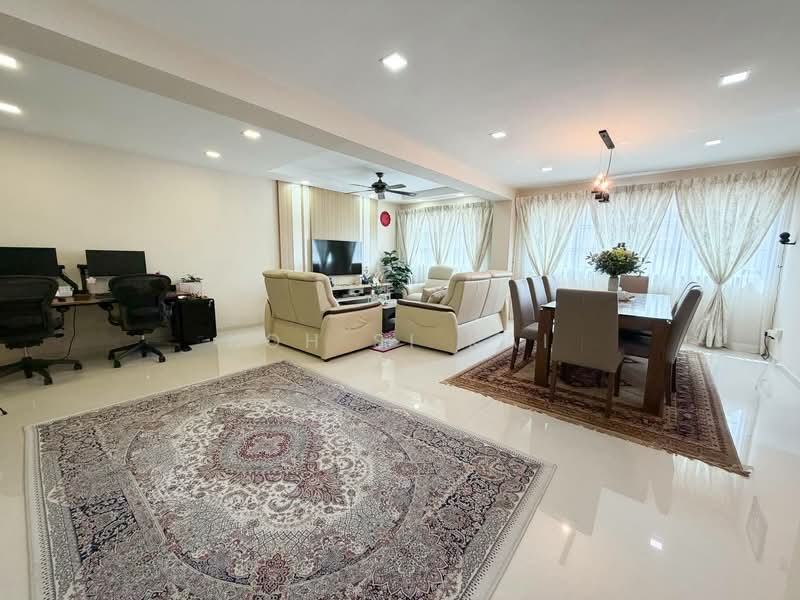 645 Jalan Tenaga, 645 Jalan Tenaga, 3 Bedrooms, 1,313 sqft, HDB Flat For Sale, by KOH SI KAI, 500194458 - Living Room - PropertyGuru.com.sg
