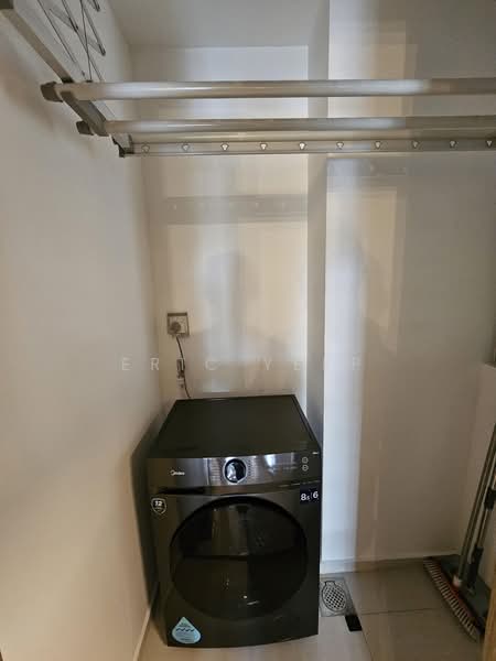 Westwood Residences EC, 180 Westwood Avenue, 2 Bedrooms, 764 sqft, Condominium For Sale, by Eric Yeep, 500194474 - Interior - PropertyGuru.com.sg