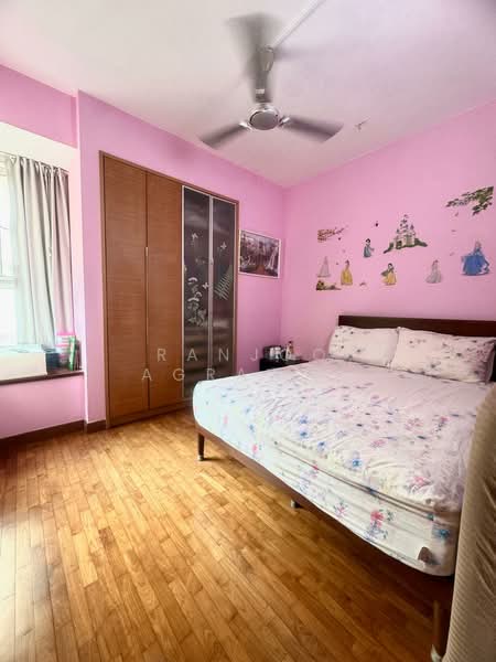 Savannah Condopark, 37 Simei Rise, 3 Bedrooms, 1,205 sqft, Condominium For Rent, by Ranjoo Agrawal, 500194475 - Bedroom - PropertyGuru.com.sg
