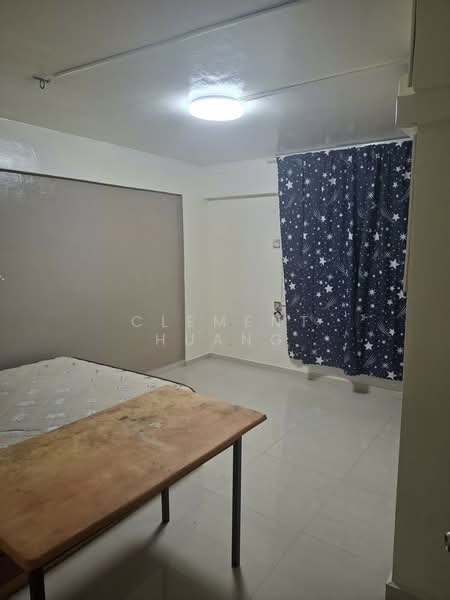 472 Tampines Street 44, 472 Tampines Street 44, 2 Bedrooms, 850 sqft, HDB Flat For Rent, by Clement Huang, 500194479 - Bedroom - PropertyGuru.com.sg