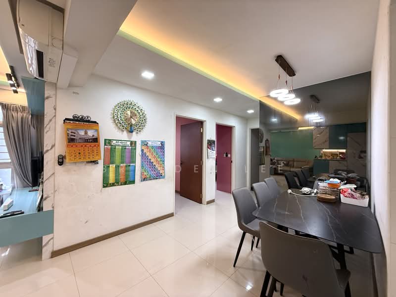 994C Buangkok Link, 994C Buangkok Link, 3 Bedrooms, 1,001 sqft, HDB Flat For Sale, by Branden Lee, 500194493 - Living Room - PropertyGuru.com.sg