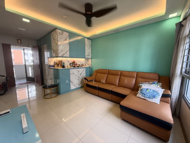 994C Buangkok Link, 994C Buangkok Link, 3 Bedrooms, 1,001 sqft, HDB Flat For Sale, by Branden Lee, 500194493 - Living Room - PropertyGuru.com.sg
