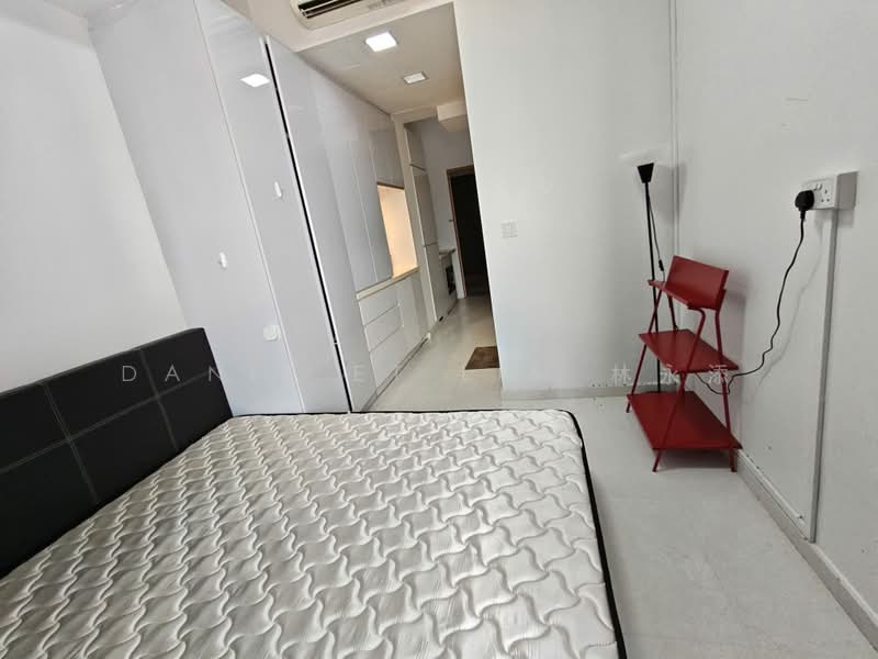 #1 Loft, 1 Lorong 24 Geylang, 1 Bedroom, 198 sqft, Apartment For Rent, by Danis ET Lim 林永添, 500194494 - Bedroom - PropertyGuru.com.sg