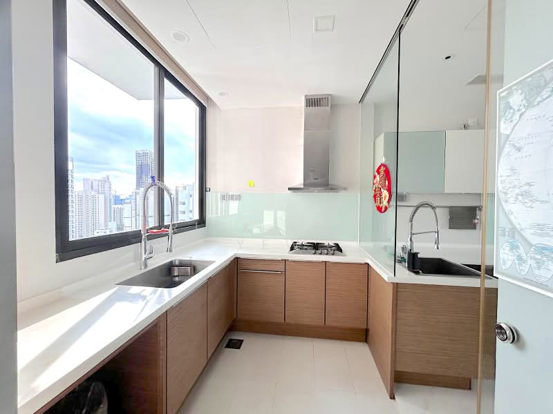 Leonie Parc View, 22 Leonie Hill Road, 4 Bedrooms, 2,013 sqft, Apartment For Sale, by Patrick See Kok Yew, 500194497 - Kitchen - PropertyGuru.com.sg