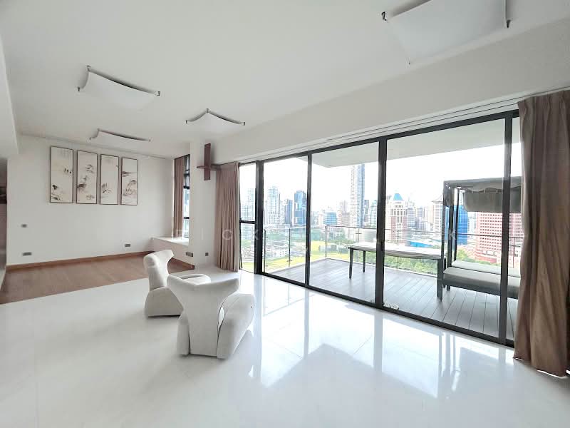 Leonie Parc View, 22 Leonie Hill Road, 4 Bedrooms, 2,013 sqft, Apartment For Sale, by Patrick See Kok Yew, 500194497 - Living Room - PropertyGuru.com.sg