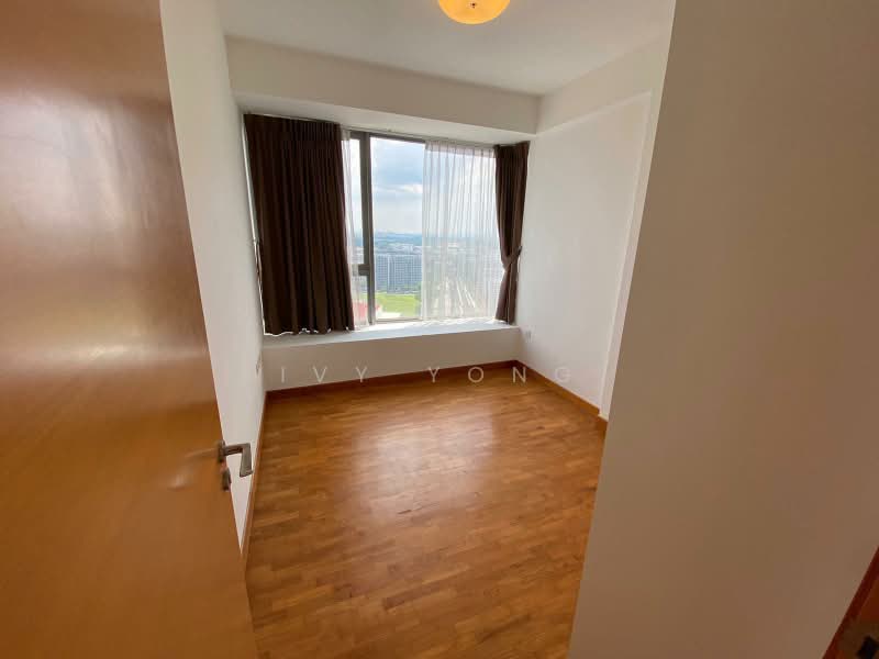 Centro Residences, 59 Ang Mo Kio Avenue 8, 4 Bedrooms, 1,281 sqft, Condominium For Sale, by Ivy Yong, 500194501 - Bedroom - PropertyGuru.com.sg