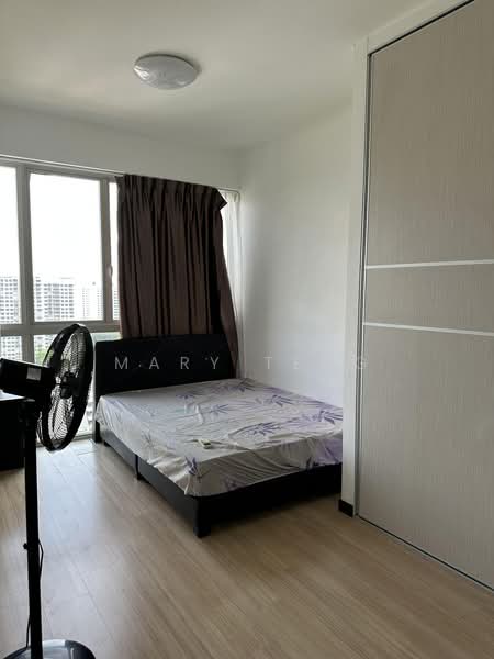 Lake Life, 4 Tao Ching Road, 3 Bedrooms, 1,034 sqft, Executive Condominium For Sale, by Mary Teng, 500194530 - Bedroom - PropertyGuru.com.sg
