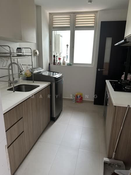 Lake Life, 4 Tao Ching Road, 3 Bedrooms, 1,034 sqft, Executive Condominium For Sale, by Mary Teng, 500194530 - Kitchen - PropertyGuru.com.sg
