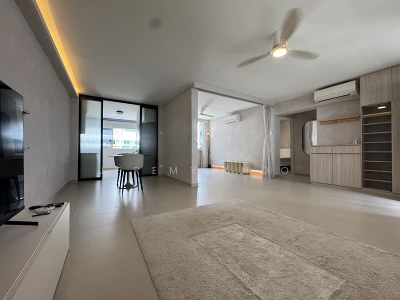 166 Bedok South Avenue 3, 166 Bedok South Avenue 3, 3 Bedrooms, 893 sqft, HDB Flat For Rent, by Jeremy Khoo, 500194531 - Living Room - PropertyGuru.com.sg