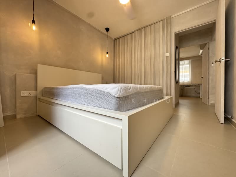 166 Bedok South Avenue 3, 166 Bedok South Avenue 3, 3 Bedrooms, 893 sqft, HDB Flat For Rent, by Jeremy Khoo, 500194531 - Bedroom - PropertyGuru.com.sg