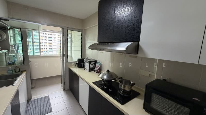 887A Woodlands Drive 50, 887A Woodlands Drive 50, 3 Bedrooms, 990 sqft, HDB Flat For Sale, by Christopher Lee BH, 500194539 - Kitchen - PropertyGuru.com.sg