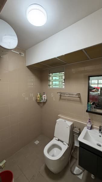 887A Woodlands Drive 50, 887A Woodlands Drive 50, 3 Bedrooms, 990 sqft, HDB Flat For Sale, by Christopher Lee BH, 500194539 - Bathroom - PropertyGuru.com.sg