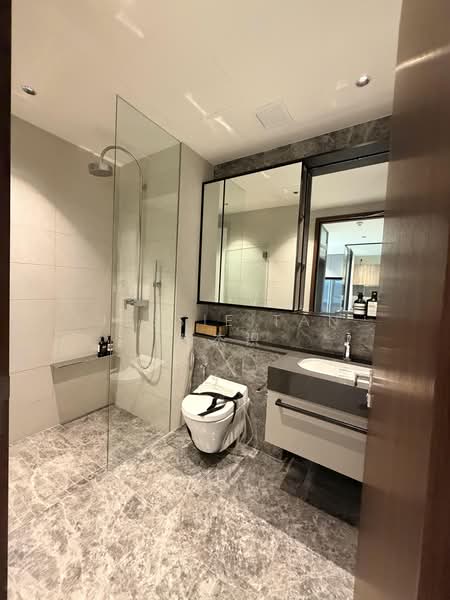 Parksuites, 18 Holland Grove Road, 5 Bedrooms, 3,068 sqft, Condominium For Sale, by Jessie Tan 陈杰识, 500194549 - PropertyGuru.com.sg