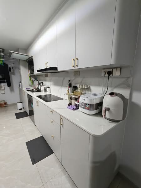 218 Yishun Street 21, 218 Yishun Street 21, Room Rental, 161 sqft, HDB Flat For Rent, by Fadzlin MNoor, 500194553 - Kitchen - PropertyGuru.com.sg