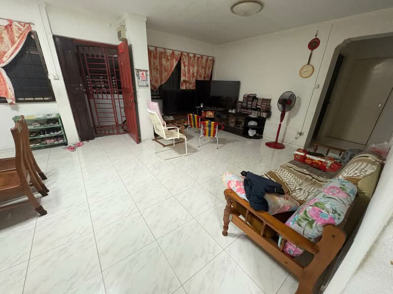613 Woodlands Avenue 4, 613 Woodlands Avenue 4, 3 Bedrooms, 1,098 sqft, HDB Flat For Sale, by James Yeo, 500194561 - Living Room - PropertyGuru.com.sg