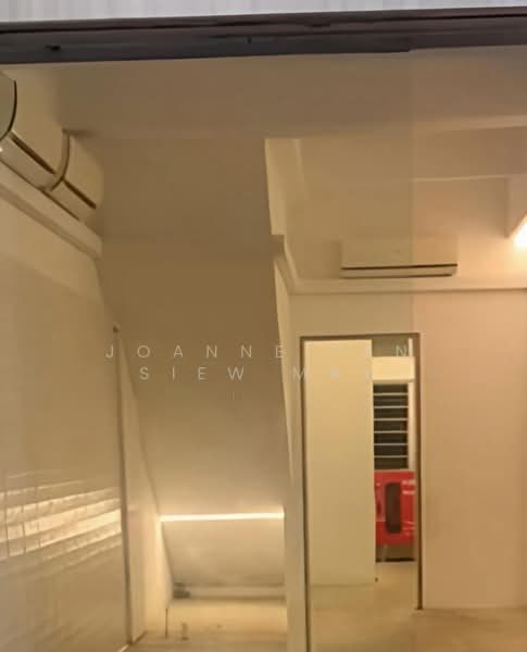 Shop space for rent, , 350 sqft, Other Retail For Rent, by Joanne Tan Siew May, 500194563 - Interior - CommercialGuru.com.sg