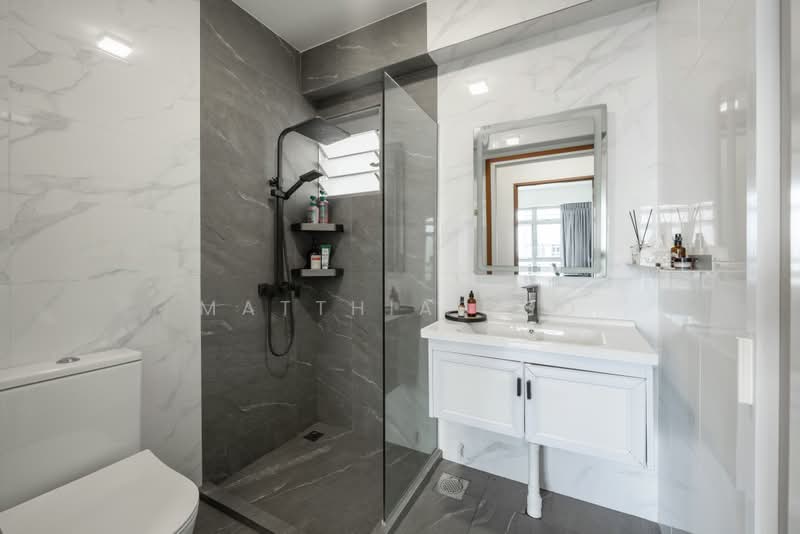 222A Bedok North Drive, 222A Bedok North Drive, 3 Bedrooms, 990 sqft, HDB Flat For Sale, by Matthias So, 500194572 - Bathroom - PropertyGuru.com.sg