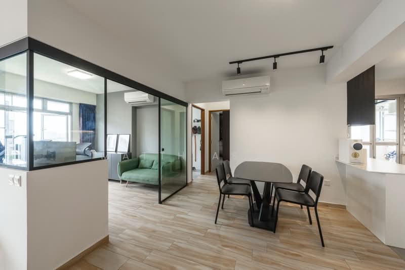 222A Bedok North Drive, 222A Bedok North Drive, 3 Bedrooms, 990 sqft, HDB Flat For Sale, by Matthias So, 500194572 - Living Room - PropertyGuru.com.sg