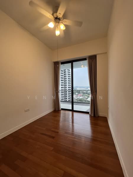 d'Leedon (Former Farrer Court), 5 Leedon Heights, 4 Bedrooms, 1,711 sqft, Condominium For Sale, by Yenny Then, 500194578 - Balcony - PropertyGuru.com.sg