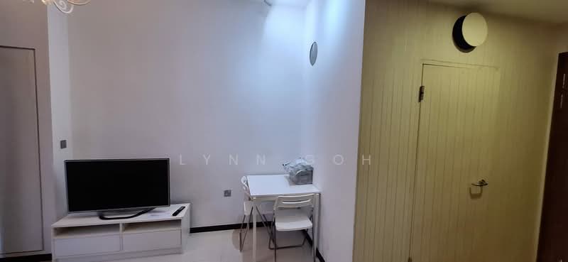 La Fleur, 8 Lorong 26 Geylang, 1 Bedroom, 420 sqft, Condominium For Rent, by Lynn Goh, 500194581 - Living Room - PropertyGuru.com.sg