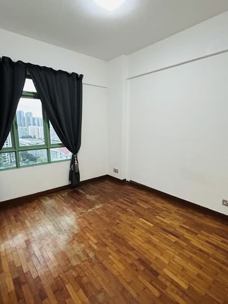 Tiara, 1 Kim Seng Walk, 3 Bedrooms, 1,281 sqft, Apartment For Rent, by May Tan, 500194594 - Common Room - PropertyGuru.com.sg