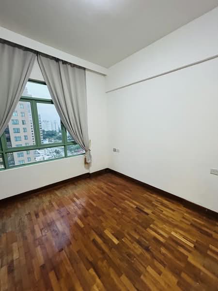 Tiara, 1 Kim Seng Walk, 3 Bedrooms, 1,281 sqft, Apartment For Rent, by May Tan, 500194594 - Common Room - PropertyGuru.com.sg