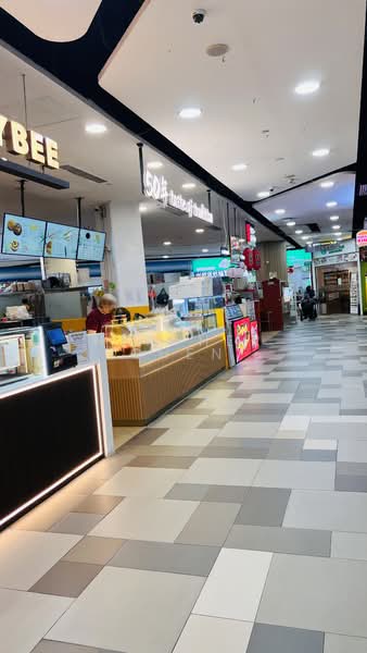 Junction Nine, Yishun Avenue 9, 269 sqft, Mall Shop For Sale, by Heather Chen, 500194596 - Interior - CommercialGuru.com.sg