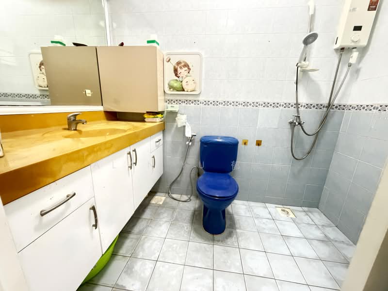 688C Choa Chu Kang Crescent, 688C Choa Chu Kang Crescent, 3 Bedrooms, 969 sqft, HDB Flat For Sale, by Alan Yu 郁松林, 500194607 - Bathroom - PropertyGuru.com.sg