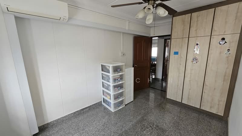 280 Toh Guan Road, 280 Toh Guan Road, 3 Bedrooms, 969 sqft, HDB Flat For Sale, by Xavier Chin, 500194611 - Bedroom - PropertyGuru.com.sg