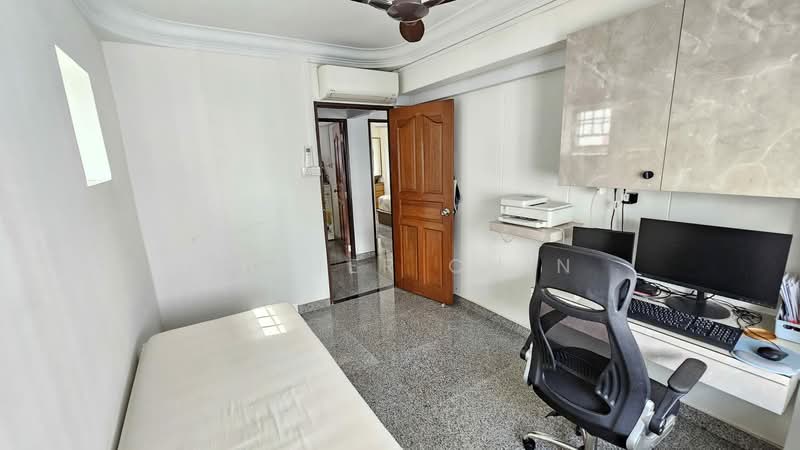280 Toh Guan Road, 280 Toh Guan Road, 3 Bedrooms, 969 sqft, HDB Flat For Sale, by Xavier Chin, 500194611 - Study - PropertyGuru.com.sg