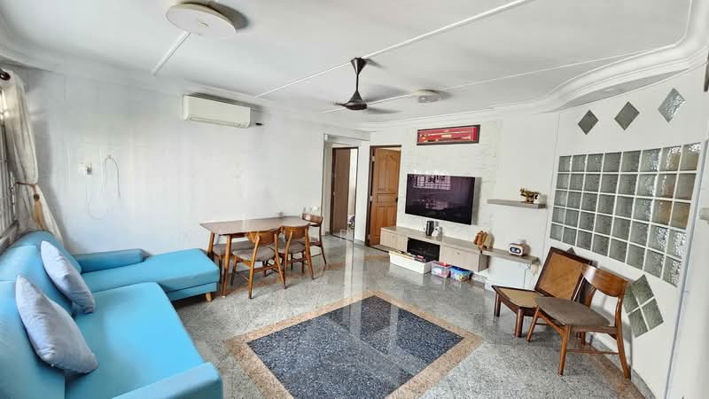 280 Toh Guan Road, 280 Toh Guan Road, 3 Bedrooms, 969 sqft, HDB Flat For Sale, by Xavier Chin, 500194611 - Living Room - PropertyGuru.com.sg
