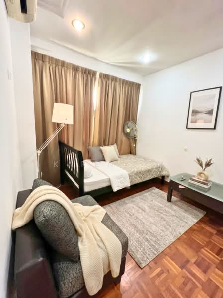 Orchid Park Condominium, 95 Yishun Street 81, 3 Bedrooms, 872 sqft, Condominium For Sale, by Karen Lim, 500194613 - Bedroom - PropertyGuru.com.sg