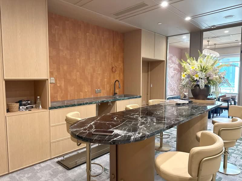 Suntec City Tower, 9 Temasek Boulevard, 1,897 sqft, Office For Rent, by Fiona Wang, 500194615 - Interior - CommercialGuru.com.sg