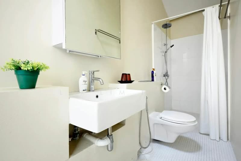 GEYLANG ROAD, , Room Rental, 230 sqft, Shophouse For Rent, by Lex Lim 林双麟, 500194624 - Bathroom - PropertyGuru.com.sg