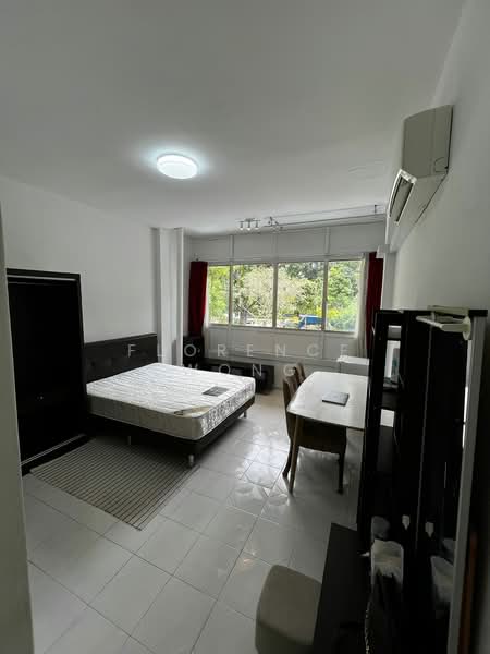 ORCHARD CORNER TERRACE, Hoot Kiam / River valley/ orchard, 5 Bedrooms, 2,400 sqft, Terraced House For Sale, by Florence Wong, 500194640 - Bedroom - PropertyGuru.com.sg