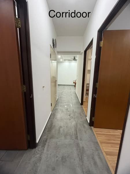 612C Punggol Drive, 612C Punggol Drive, 3 Bedrooms, 1,001 sqft, HDB Flat For Rent, by Jacob Tan, 500194641 - Corridor - PropertyGuru.com.sg