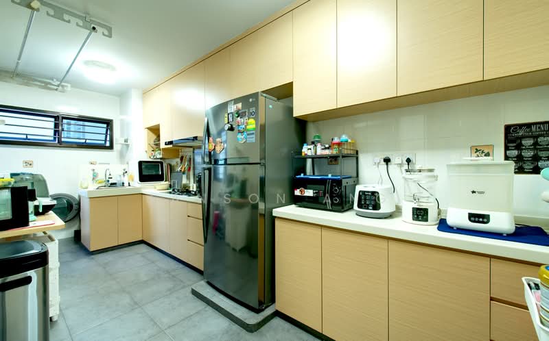 207C Compassvale Lane, 207C Compassvale Lane, 3 Bedrooms, 1,184 sqft, HDB Flat For Sale, by Janson Ang, 500194642 - Kitchen - PropertyGuru.com.sg