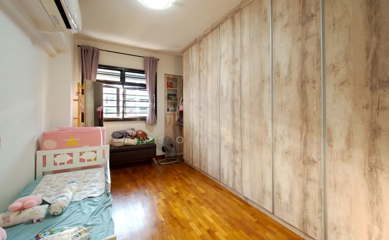207C Compassvale Lane, 207C Compassvale Lane, 3 Bedrooms, 1,184 sqft, HDB Flat For Sale, by Janson Ang, 500194642 - Common Room / Walk in wardrobe - PropertyGuru.com.sg