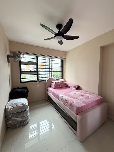 590B Montreal Link, 590B Montreal Link, 3 Bedrooms, 1,001 sqft, HDB Flat For Sale, by Rusydi Yusoff, 500194644 - Bedroom - PropertyGuru.com.sg