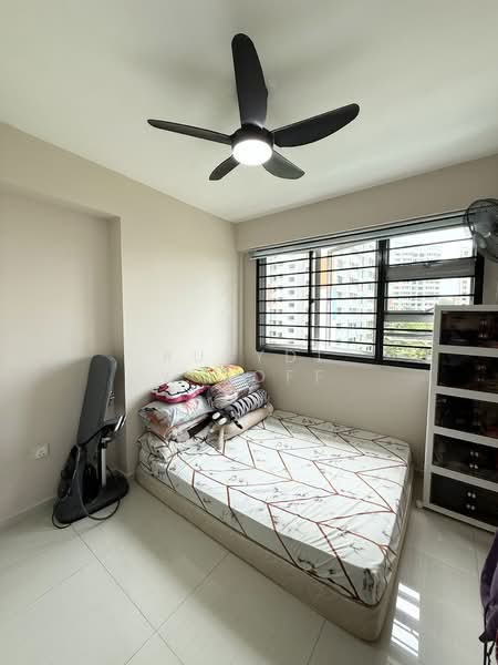 590B Montreal Link, 590B Montreal Link, 3 Bedrooms, 1,001 sqft, HDB Flat For Sale, by Rusydi Yusoff, 500194644 - Bedroom - PropertyGuru.com.sg