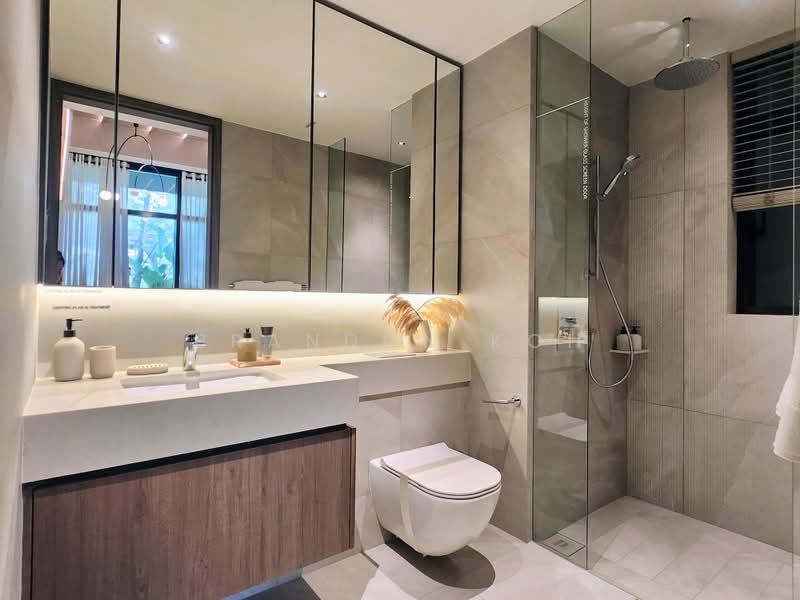 Terra Hill, 18 Yew Siang Road, 4 Bedrooms, 1,539 sqft, Condominium For Sale, by Brandon Koh, 500194645 - Master Bathroom - PropertyGuru.com.sg