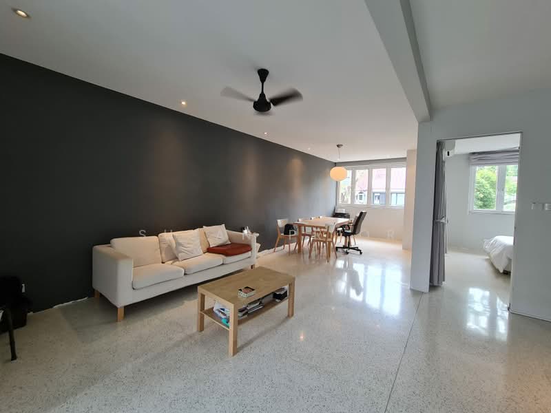 Rare Greenwood/ Hillcrest 2 Bed, Greenwood Avenue, 2 Bedrooms, 1,127 sqft, Walk-up Apartment For Sale, by Susan Prior, 500194647 - Living Room - PropertyGuru.com.sg