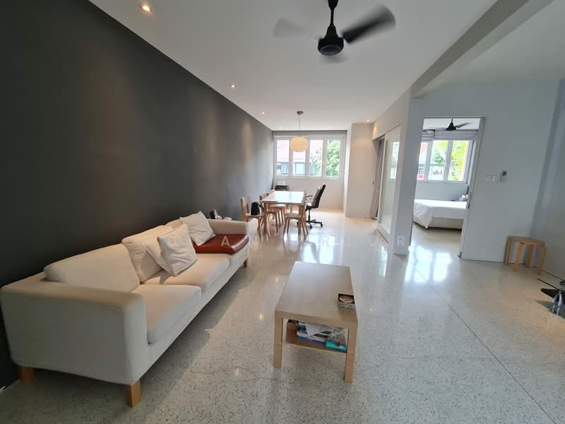 Rare Greenwood/ Hillcrest 2 Bed, Greenwood Avenue, 2 Bedrooms, 1,127 sqft, Walk-up Apartment For Sale, by Susan Prior, 500194647 - Living Room - PropertyGuru.com.sg