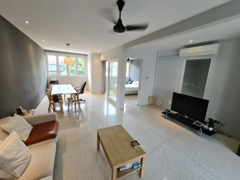 Rare Greenwood/ Hillcrest 2 Bed, Greenwood Avenue, 2 Bedrooms, 1,127 sqft, Walk-up Apartment For Sale, by Susan Prior, 500194647 - Living Room - PropertyGuru.com.sg