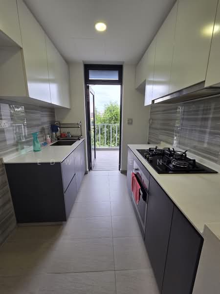 The Brownstone, Canberra Drive, 3 Bedrooms, 936 sqft, Executive Condominium For Rent, by Edwin Leong, 500194651 - Kitchen - PropertyGuru.com.sg