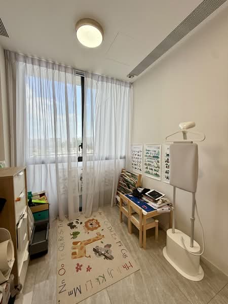 Leedon Green, 32 Leedon Heights, 1 Bedroom, 689 sqft, Condominium For Sale, by Lynn Er, 500194652 - Study - PropertyGuru.com.sg