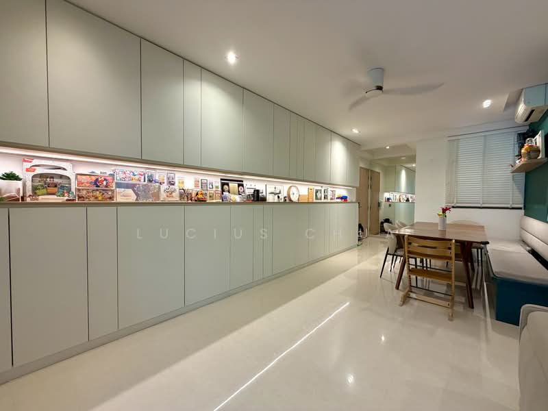 Hundred Palms Residences, 264 Yio Chu Kang Road, 4 Bedrooms, 1,324 sqft, Executive Condominium For Sale, by Lucius Chua, 500194658 - Living Room - PropertyGuru.com.sg